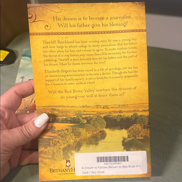 A Dream to Follow and A Promise for Ellie Books by Lauraine Snelling - Picture 2 of 3